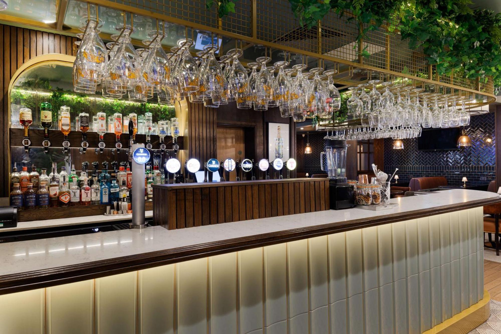 Doubletree By Hilton Belfast Templepatrick Hotel Exterior foto