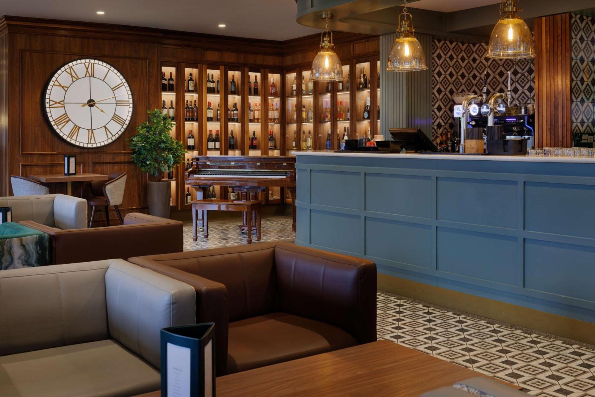 Doubletree By Hilton Belfast Templepatrick Hotel Exterior foto