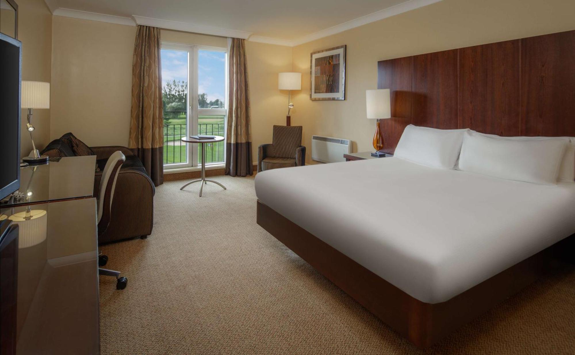 Doubletree By Hilton Belfast Templepatrick Hotel Exterior foto