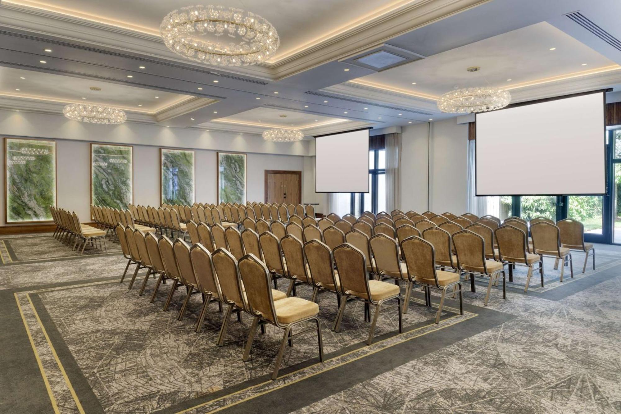 Doubletree By Hilton Belfast Templepatrick Hotel Exterior foto